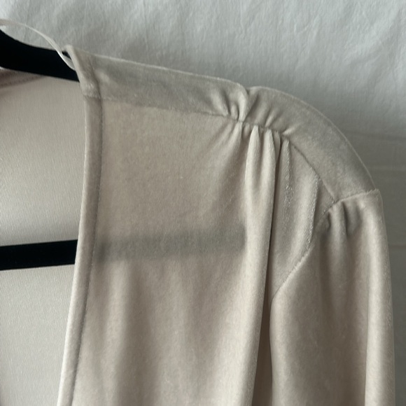 Vila Wrap Dress Long Sleeves Knee Length Velveteen Soft Size L Champagne colour - Picture 6 of 14